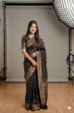 Japani Silk Sharee with Blouse Piece